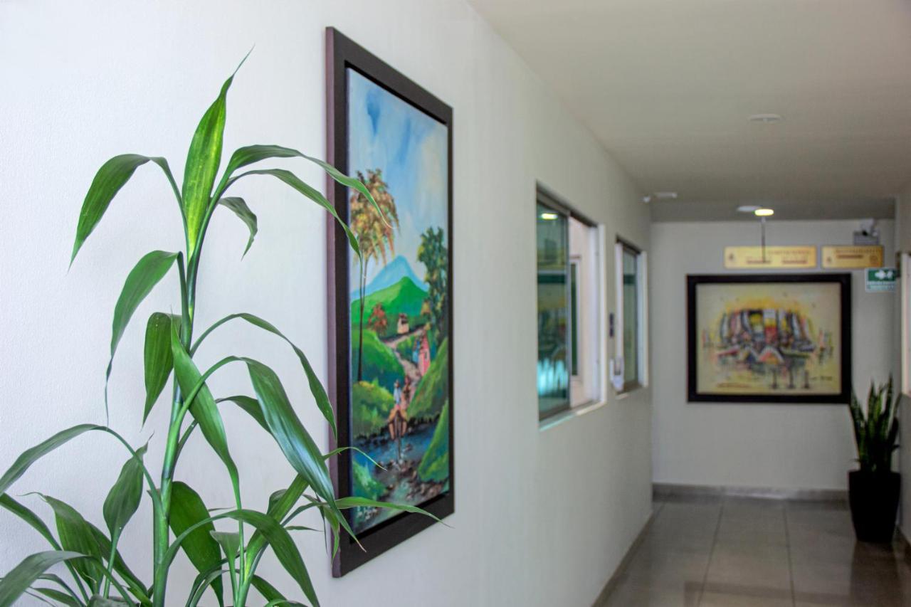 Hotel Plazuela San Ignacio Меделин Екстериор снимка