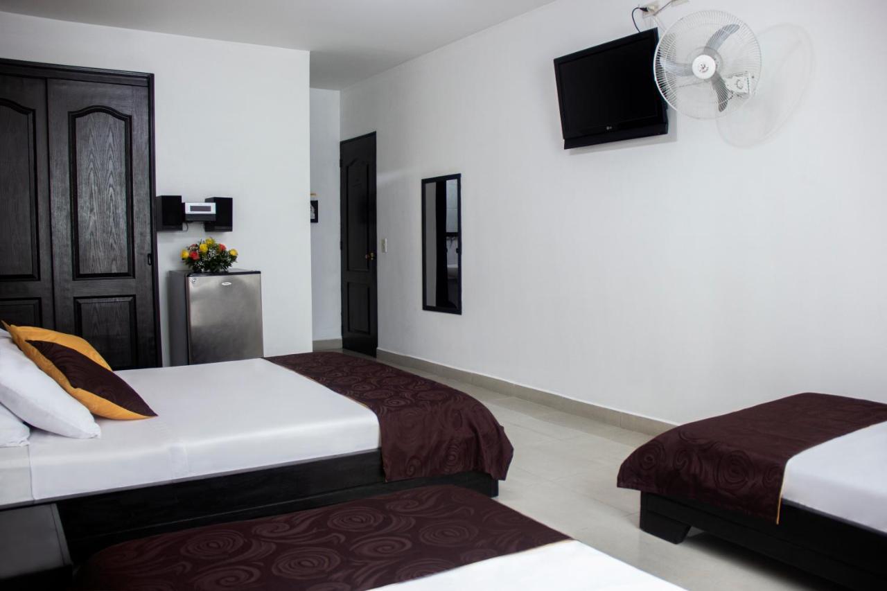 Hotel Plazuela San Ignacio Меделин Екстериор снимка